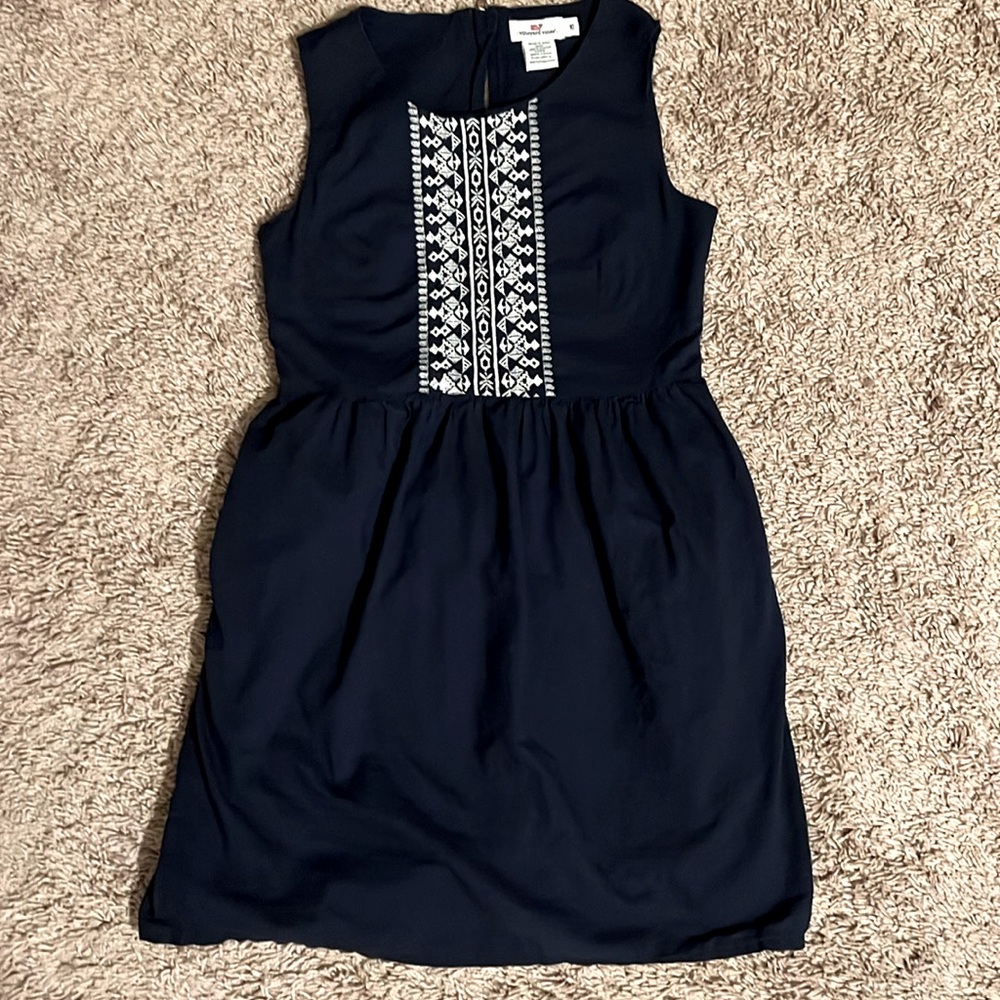 Vineyard Vines Dress!!! Girls size 10. Super cute!!!